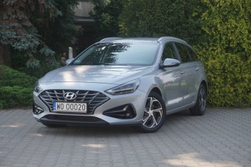 SalonPL, Automat, Kamera, Tempomat, Czuj. park, Asyst pasa, LED, FV23